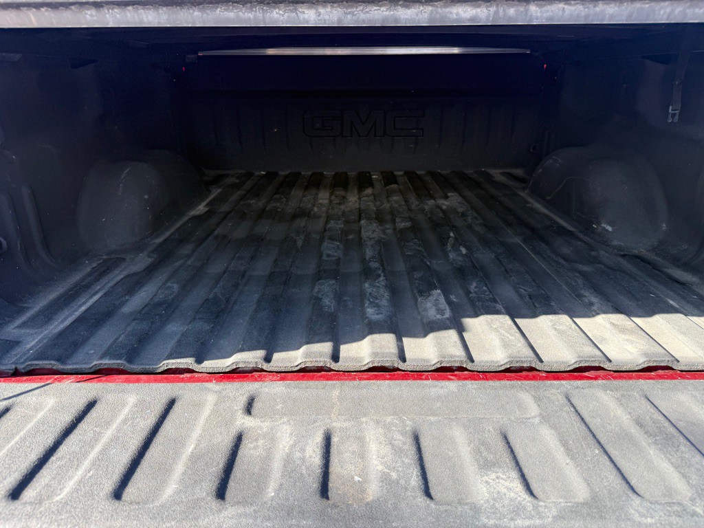 2018 GMC Sierra Image 14