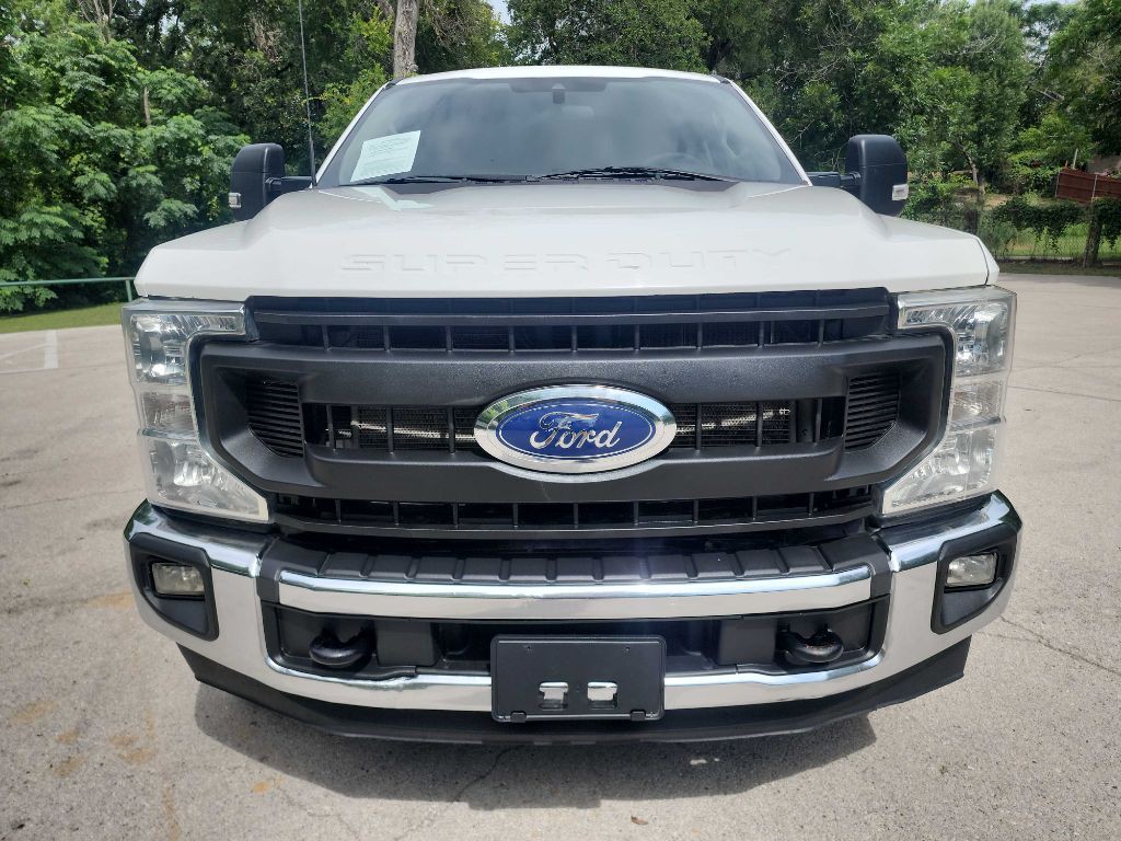 2022 Ford F-250 Image 2