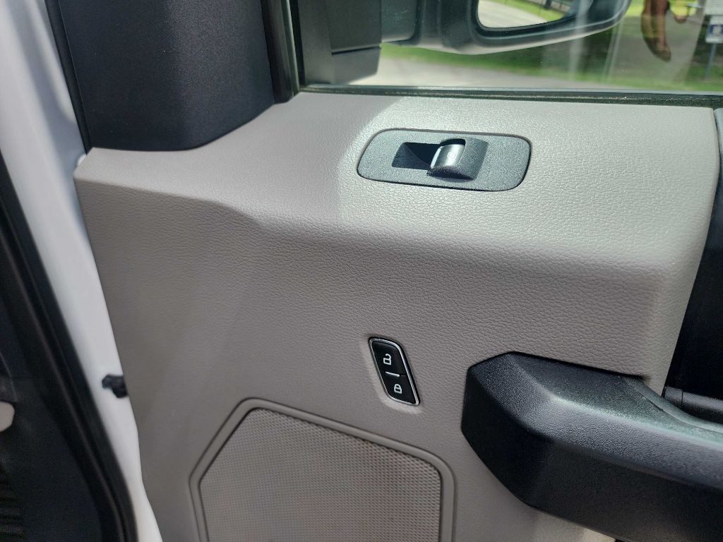 2022 Ford F-250 Image 32