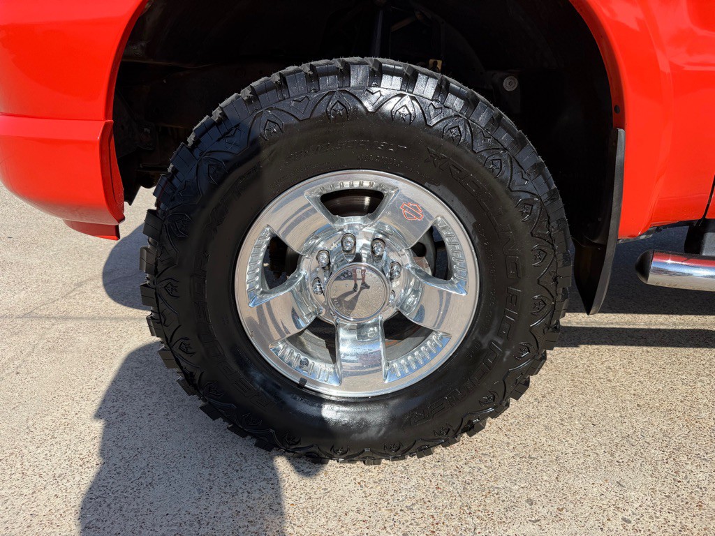 2004 Ford F-250 Image 13
