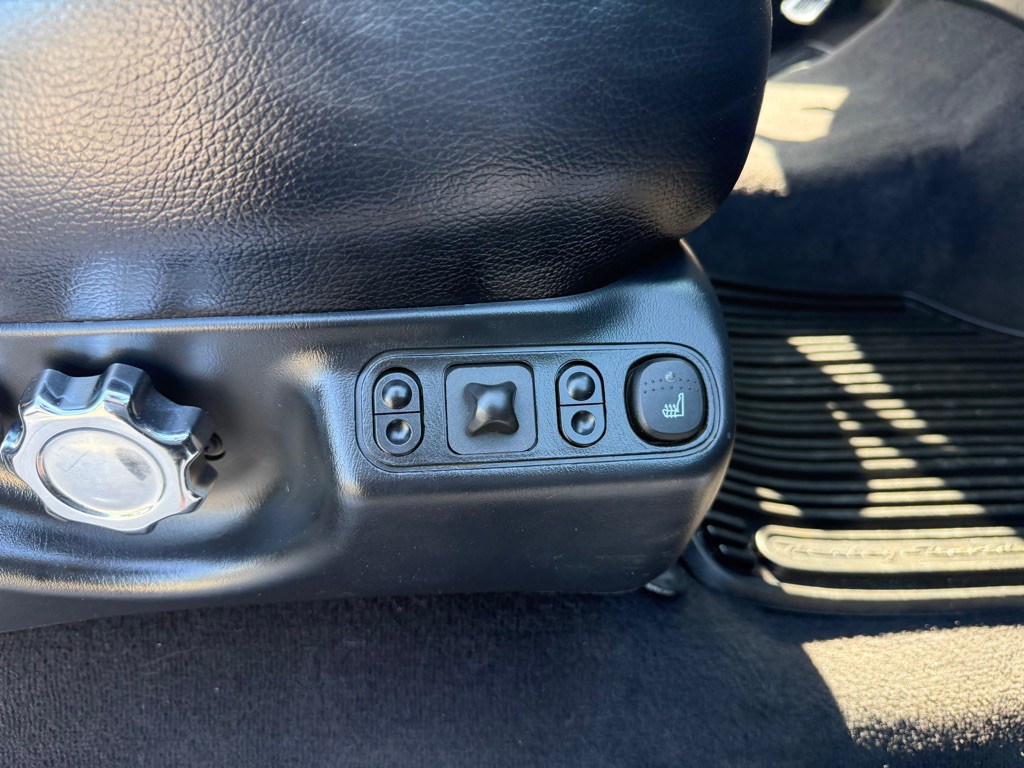 2004 Ford F-250 Image 24