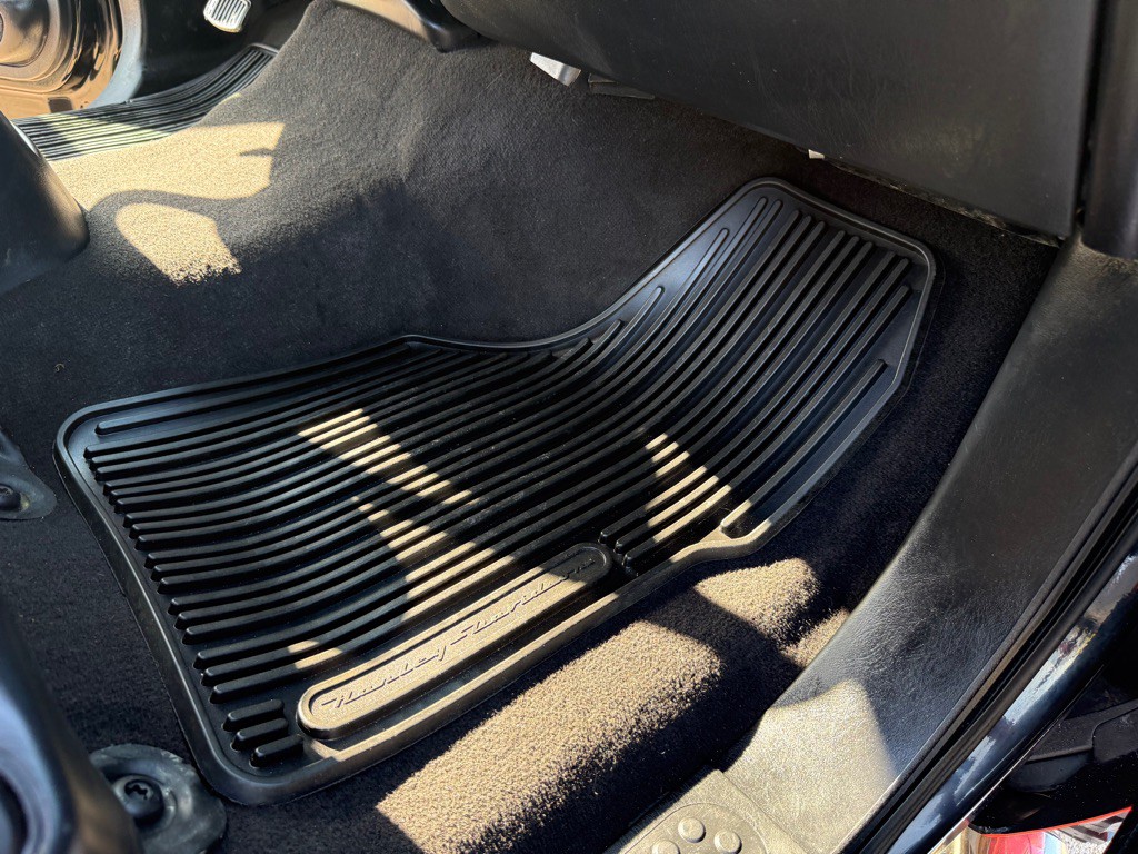 2004 Ford F-250 Image 25