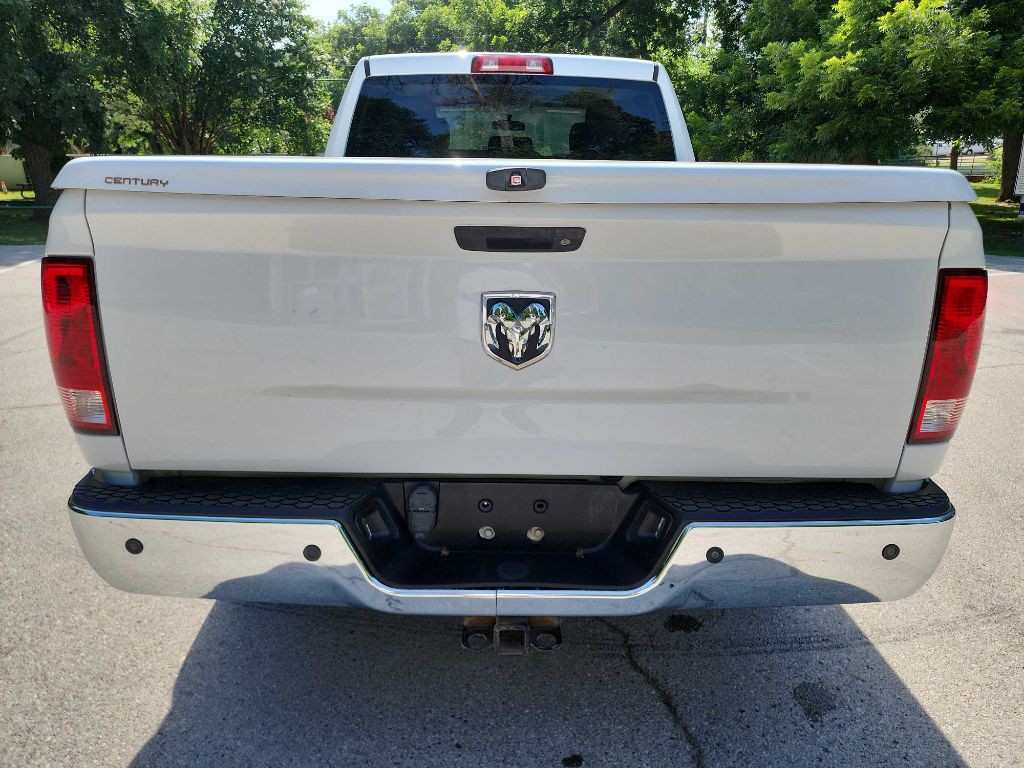 2015 RAM 1500 Image 6
