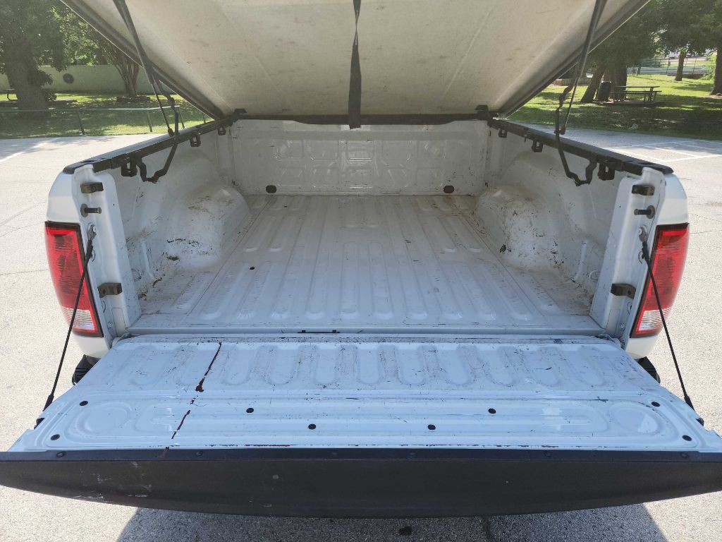 2015 RAM 1500 Image 7