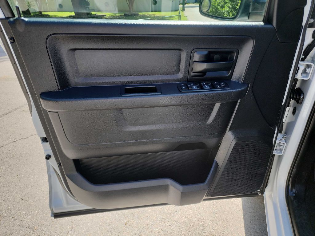2015 RAM 1500 Image 15