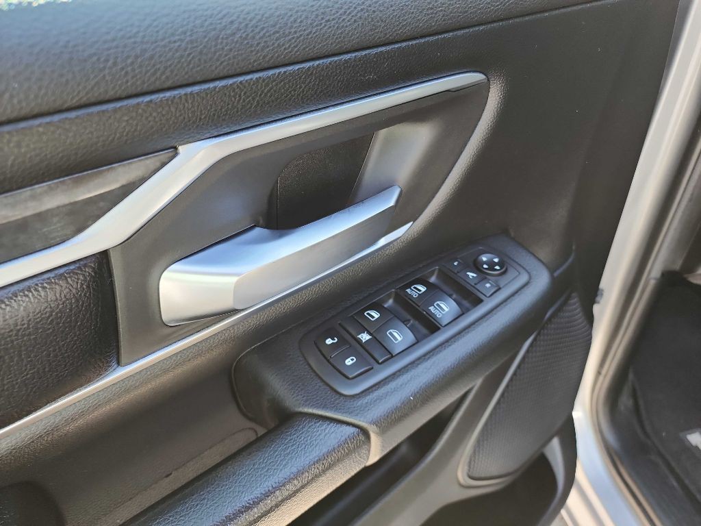 2019 RAM 1500 Image 17