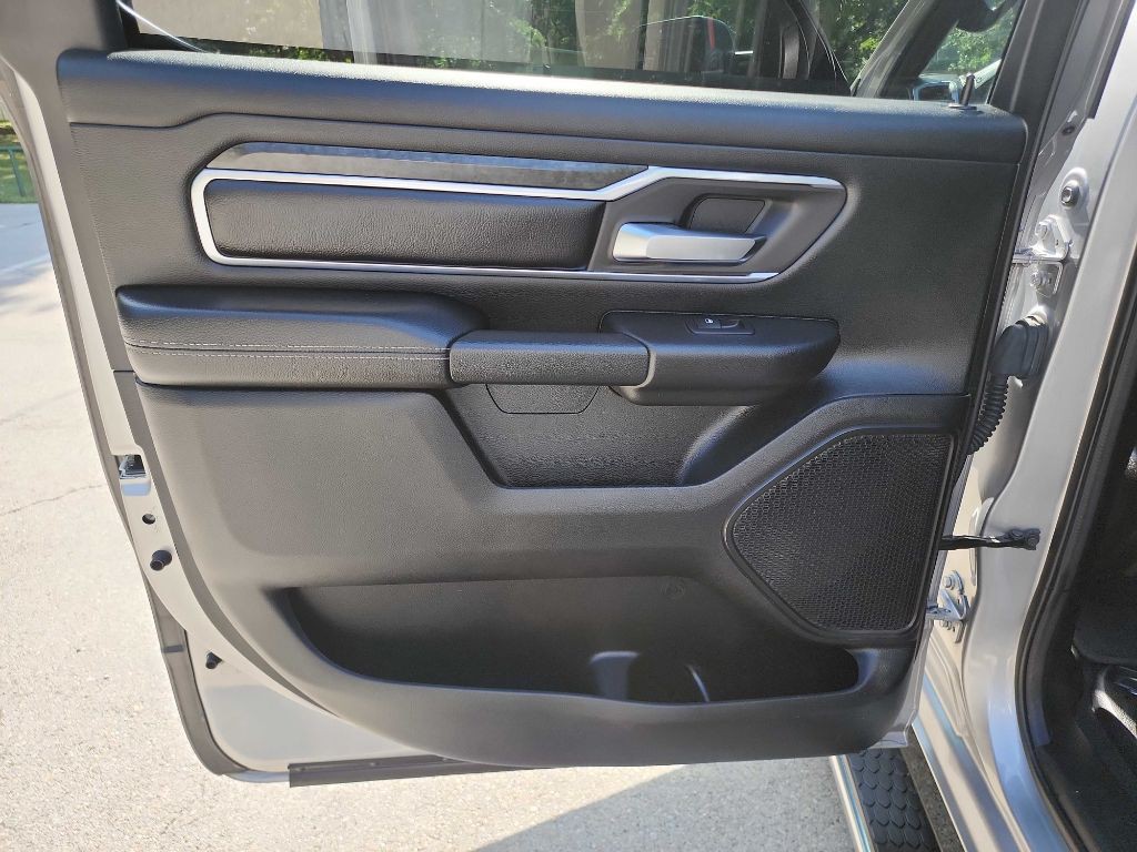 2019 RAM 1500 Image 33