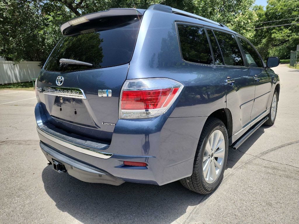 2013 Toyota Highlander Image 10