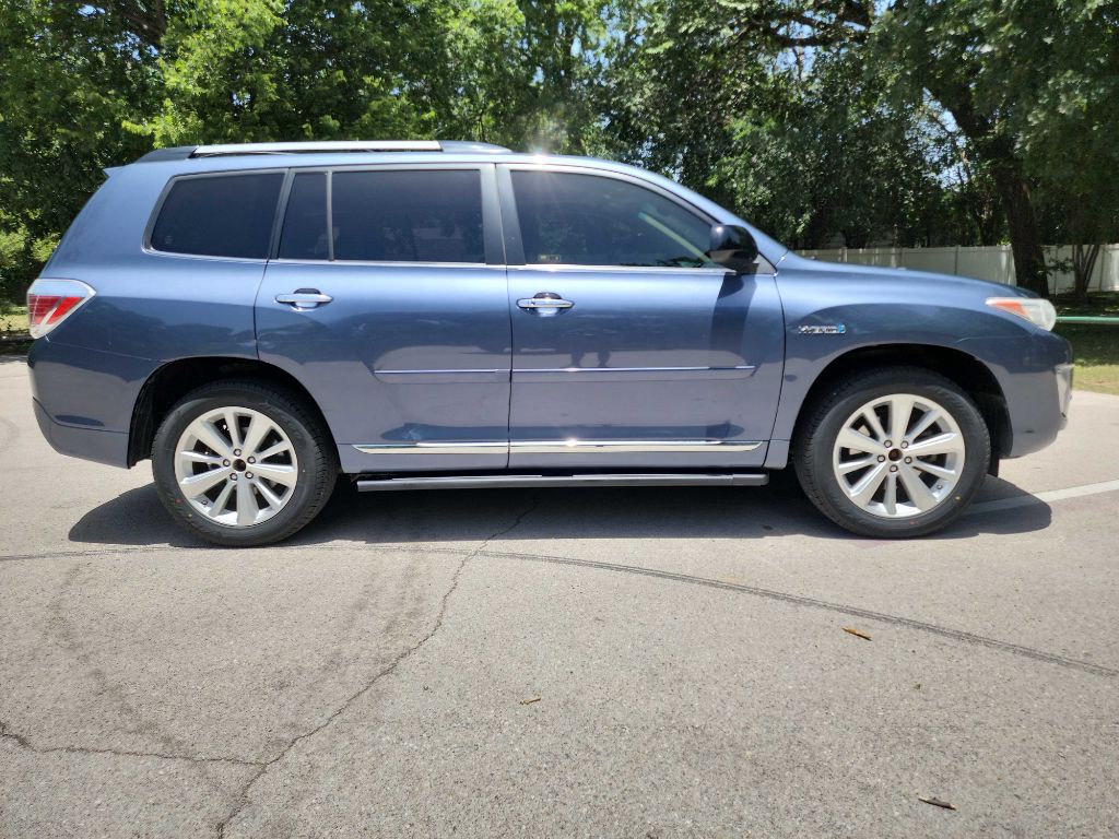 2013 Toyota Highlander Image 11