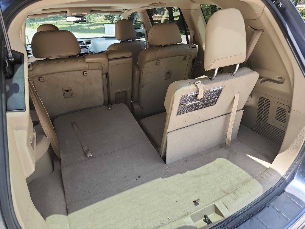 2013 Toyota Highlander Image 29