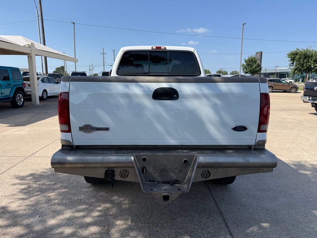 2003 Ford F-350 Image 6