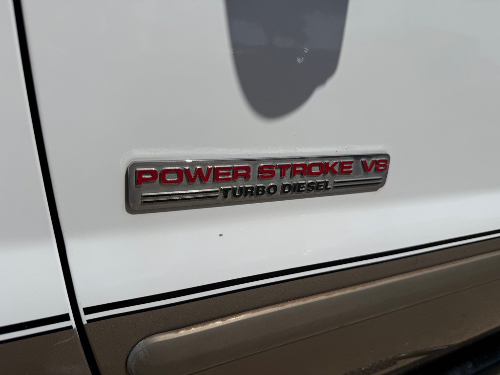 2003 Ford F-350 Image 11