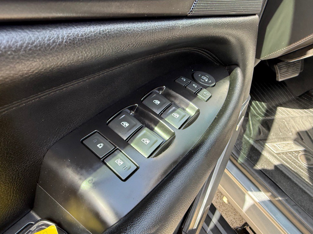 2020 Cadillac Escalade Image 21