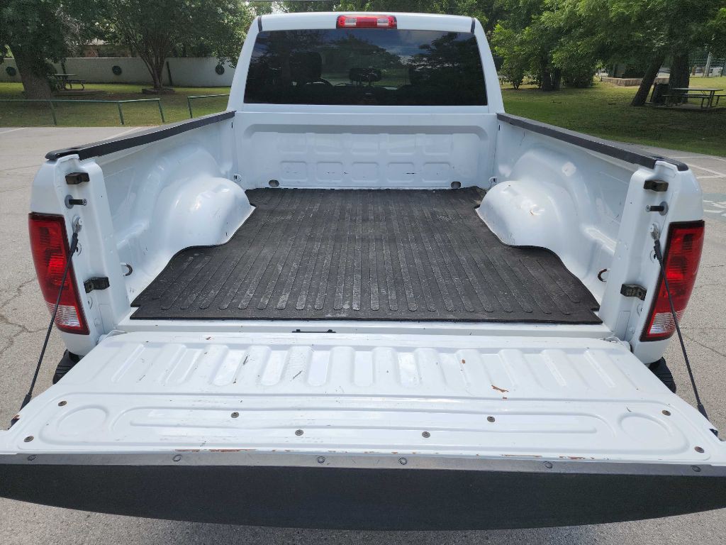 2015 RAM 1500 Image 8