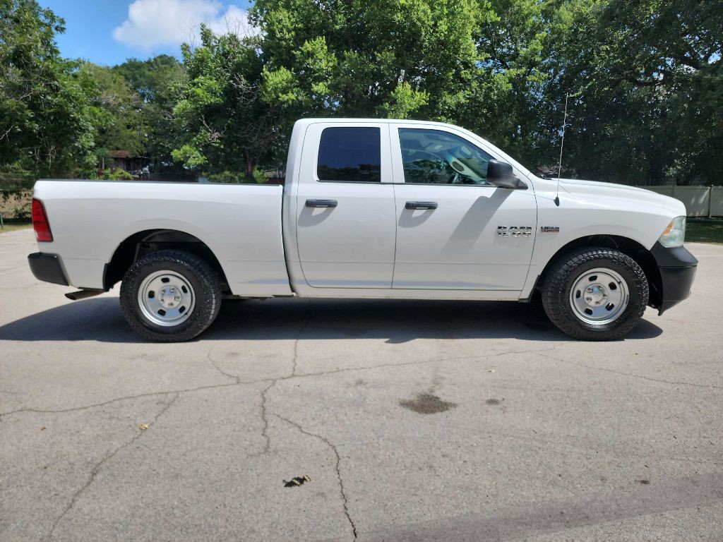 2015 RAM 1500 Image 9