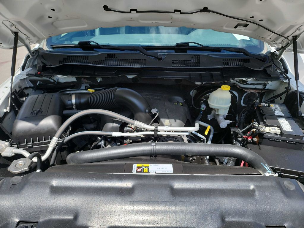 2015 RAM 1500 Image 34
