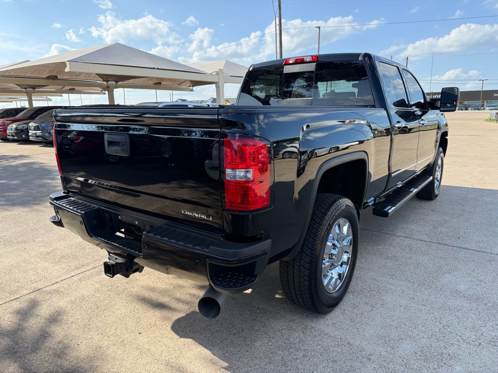 2017 GMC Sierra Image 7