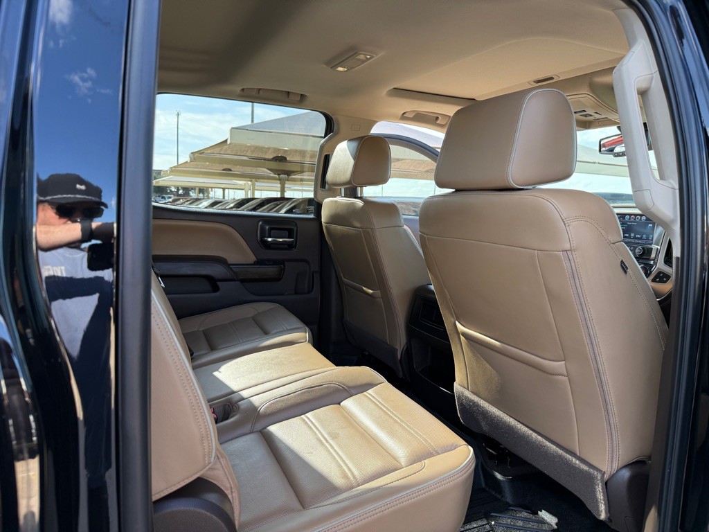 2017 GMC Sierra Image 16