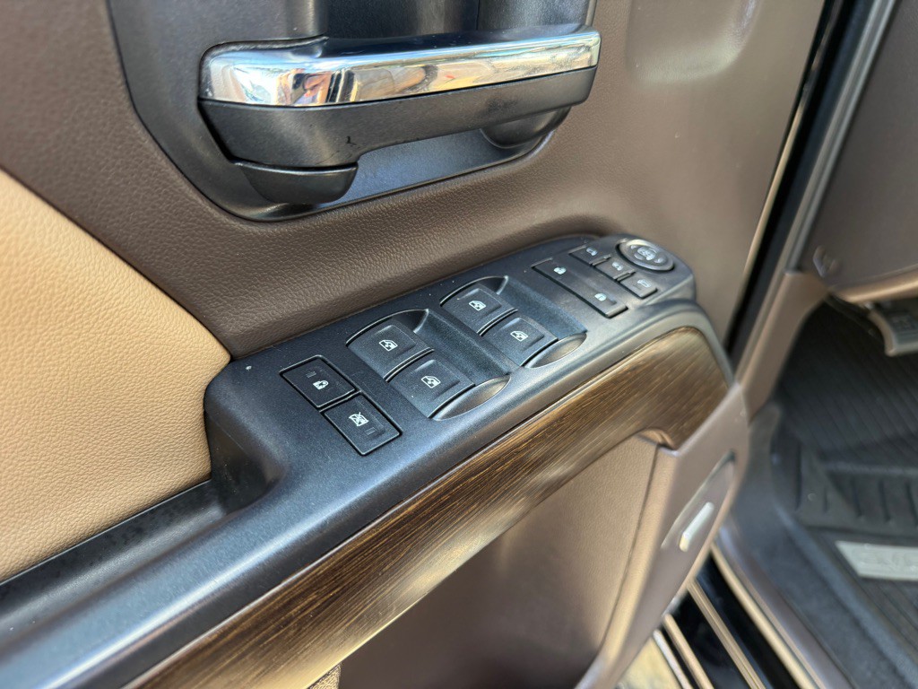 2017 GMC Sierra Image 19