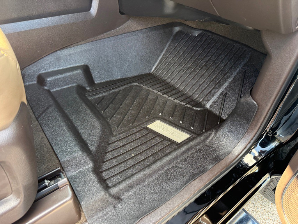 2017 GMC Sierra Image 25