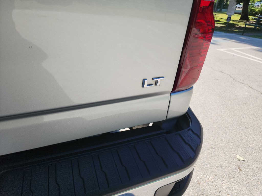 2023 Chevrolet Silverado 1500 Image 9
