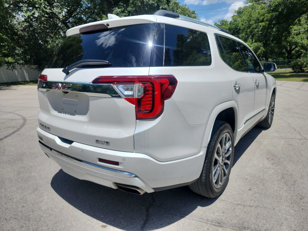 2021 GMC Acadia Image 9