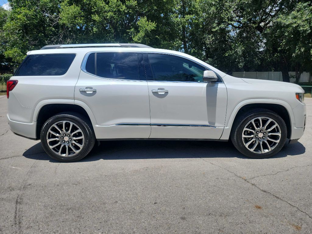 2021 GMC Acadia Image 11