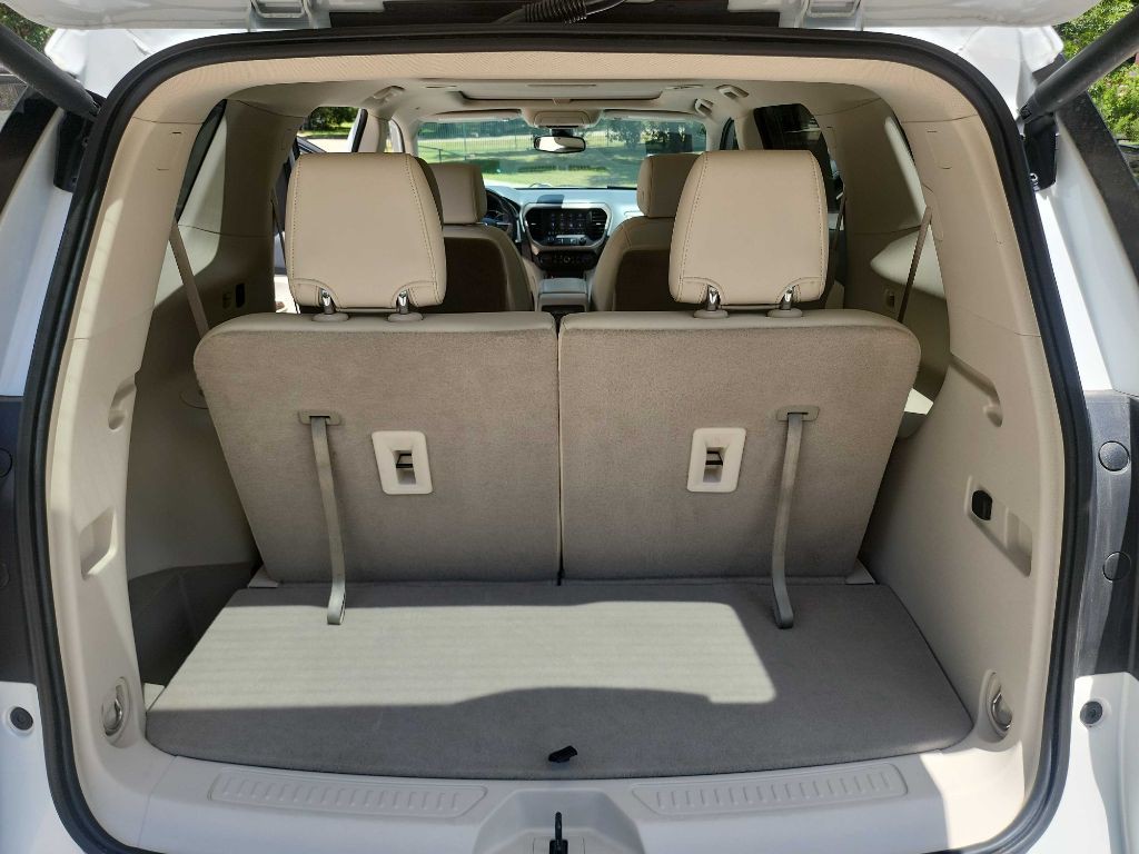 2021 GMC Acadia Image 33