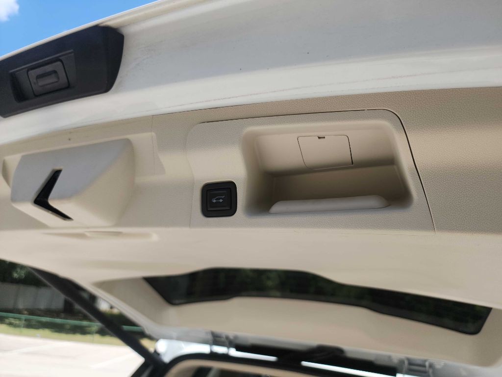 2021 GMC Acadia Image 36