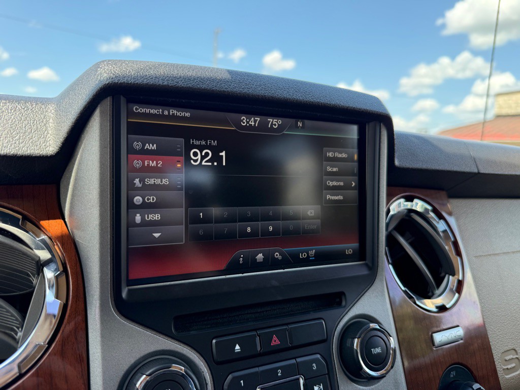2016 Ford F-350 Image 23