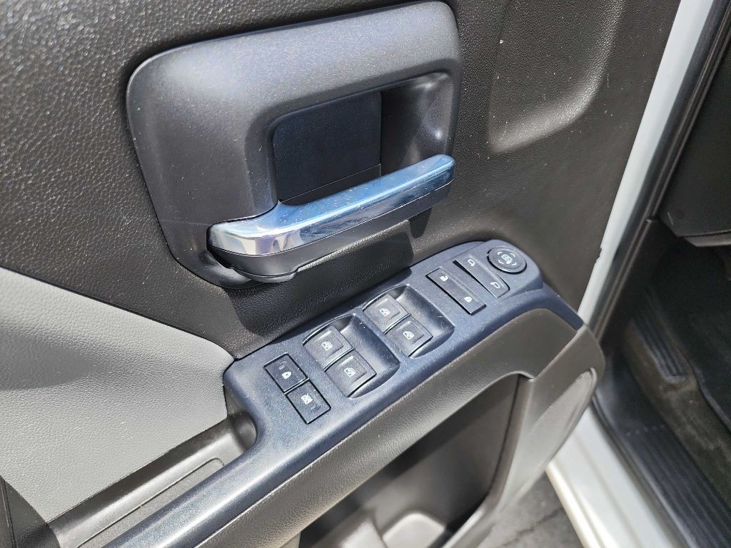 2018 Chevrolet Silverado 1500 Image 11