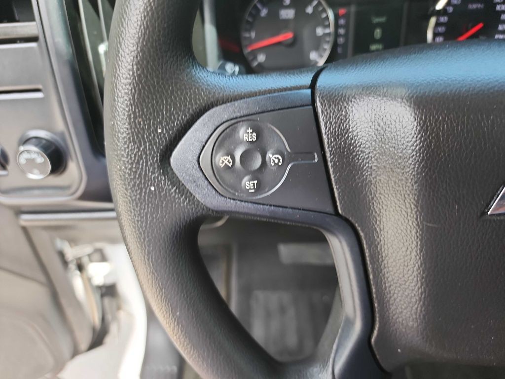2018 Chevrolet Silverado 1500 Image 13