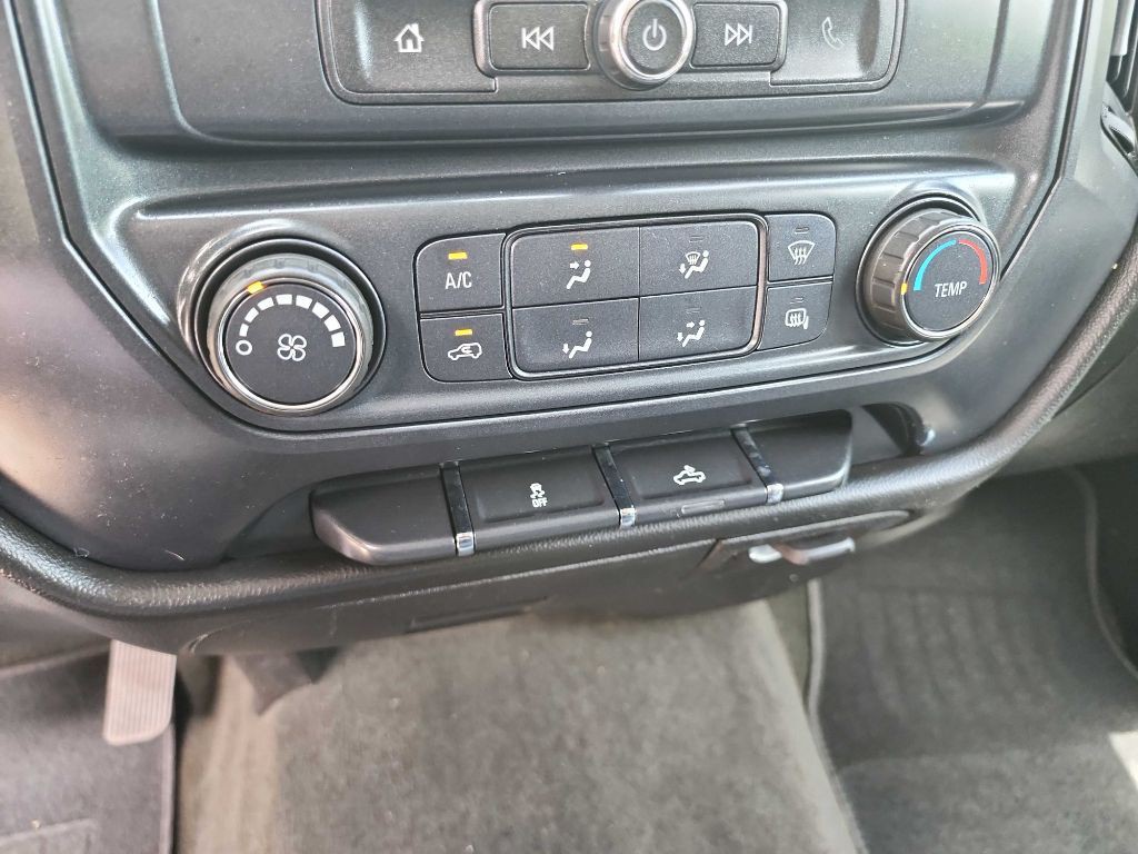2018 Chevrolet Silverado 1500 Image 17