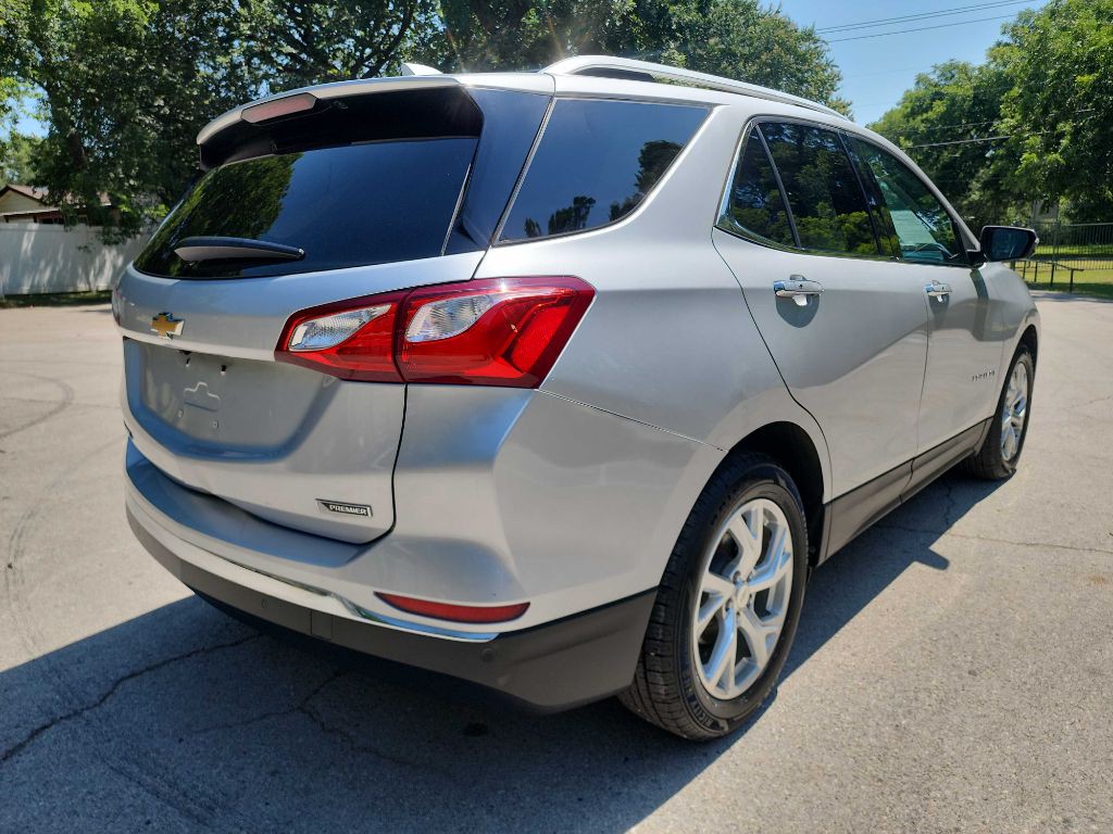 2018 Chevrolet Equinox Image 8