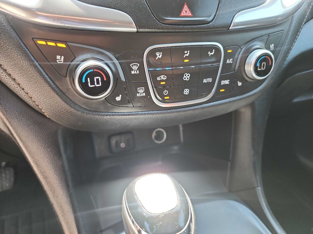 2018 Chevrolet Equinox Image 23