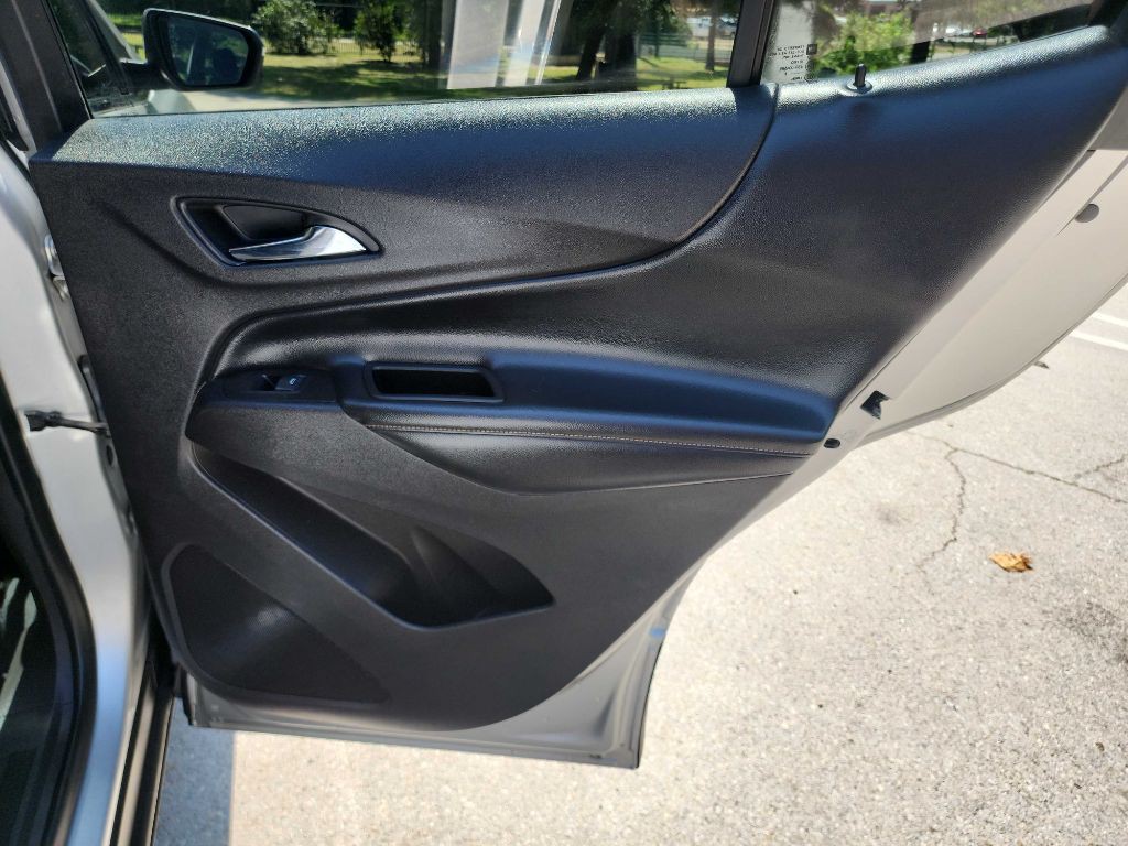 2018 Chevrolet Equinox Image 31