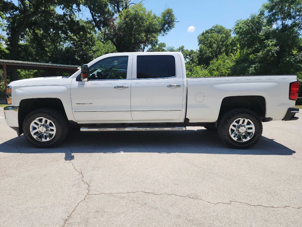 2016 Chevrolet Silverado 1500 Image 4
