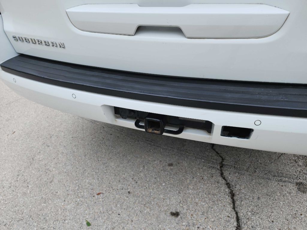 2015 Chevrolet Suburban Image 7