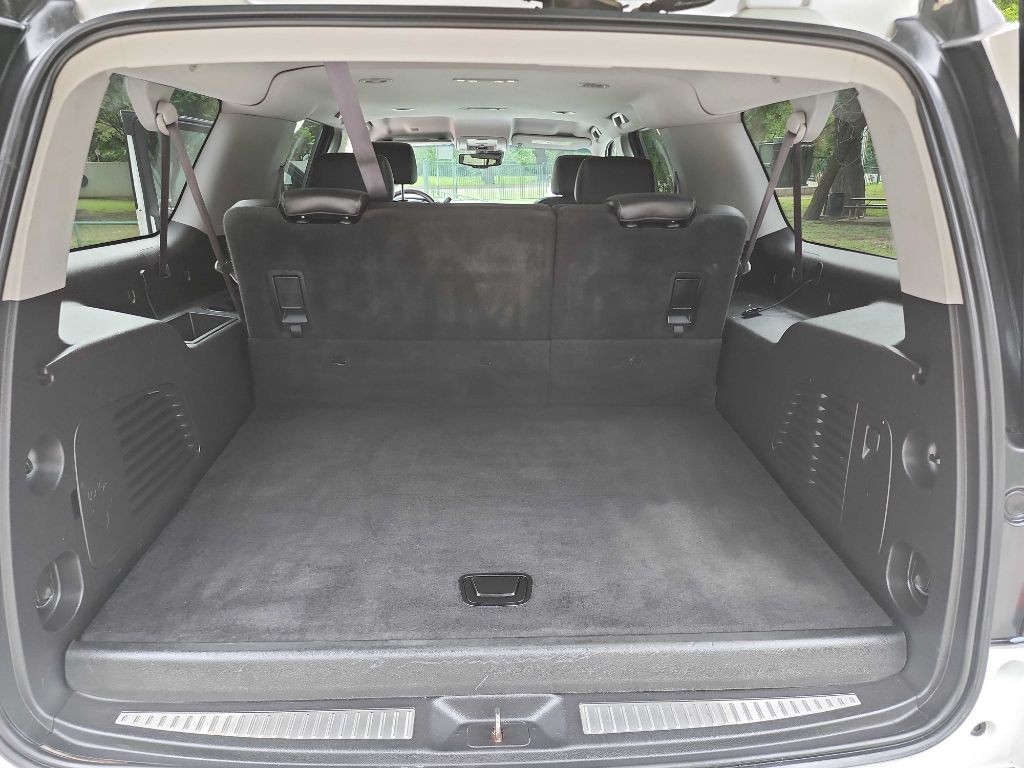 2015 Chevrolet Suburban Image 28