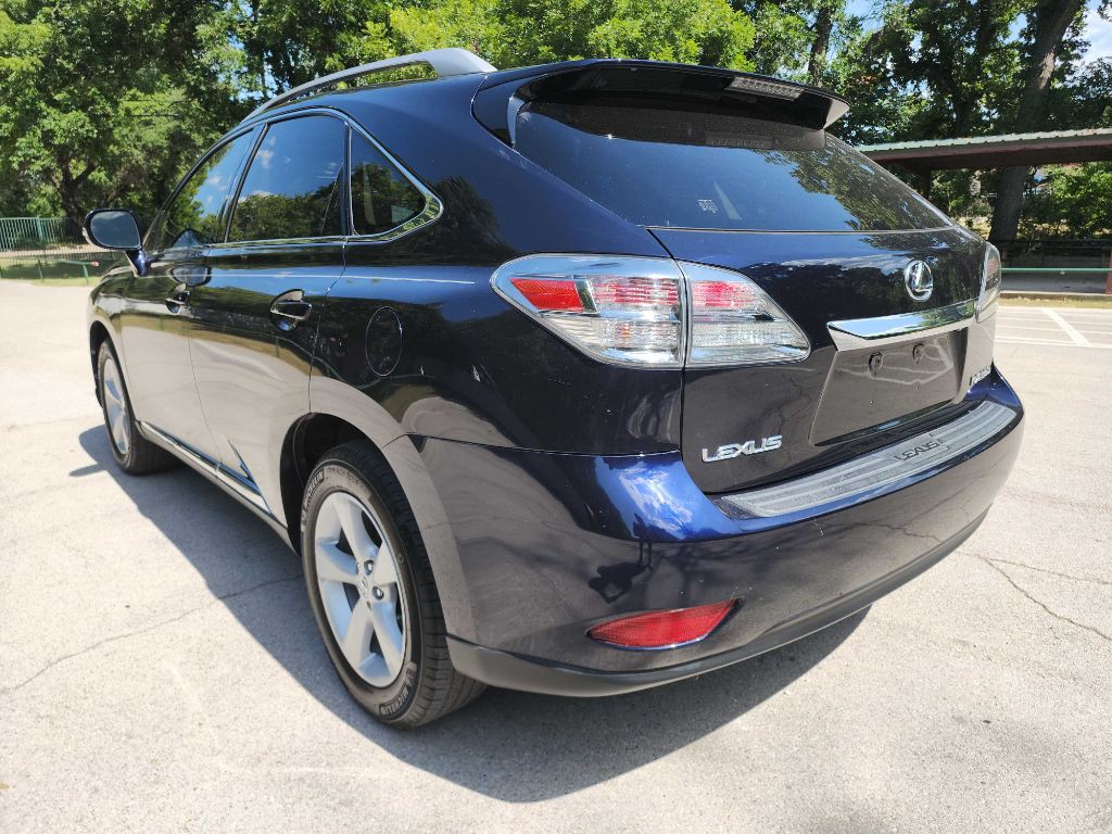 2010 Lexus RX Image 4