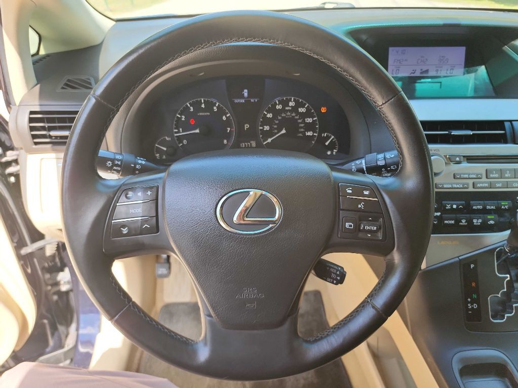 2010 Lexus RX Image 48