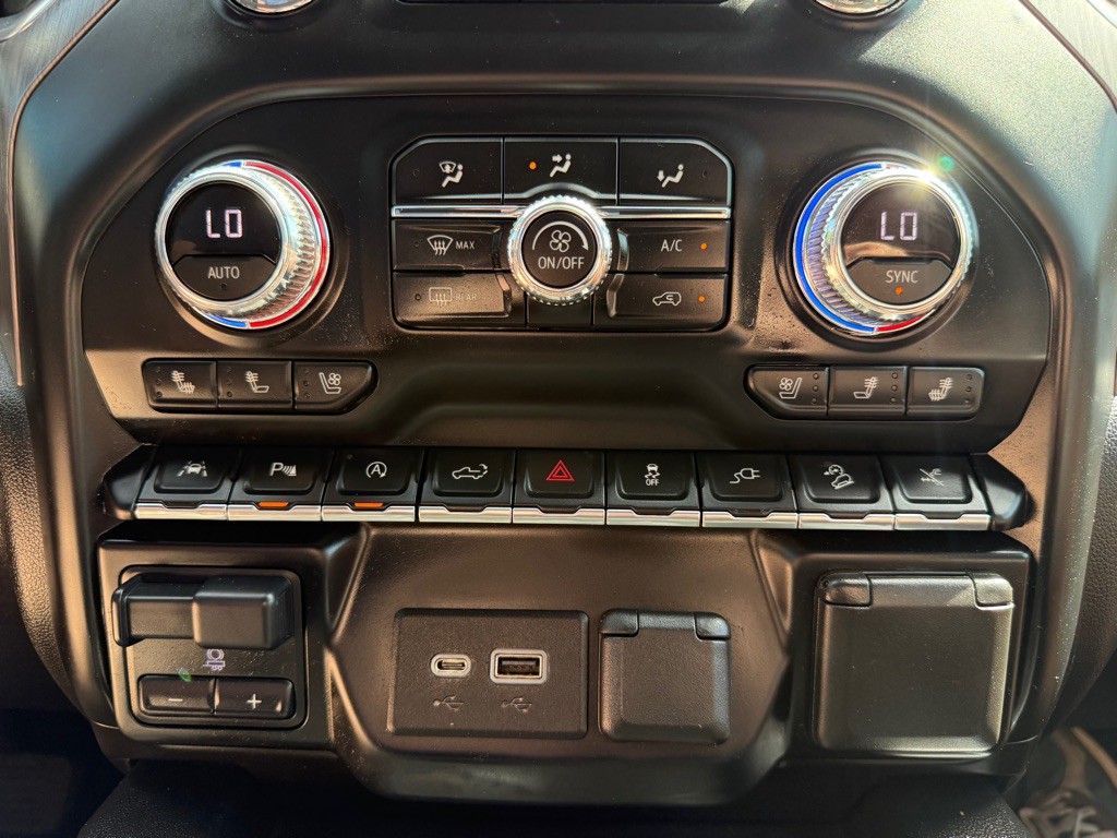 2020 GMC Sierra Image 32