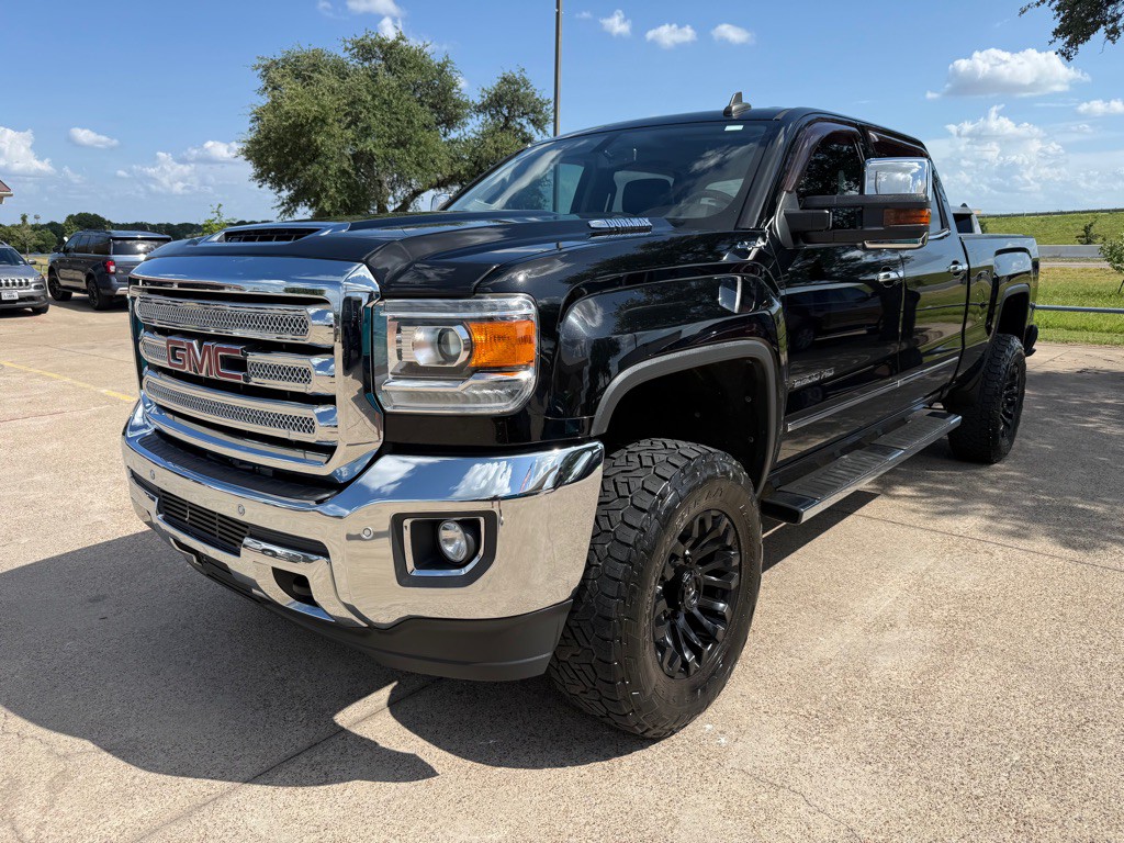 2019 GMC Sierra Image 3