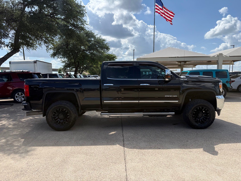 2019 GMC Sierra Image 8