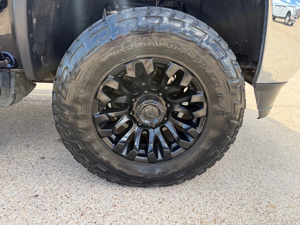 2019 GMC Sierra Image 13