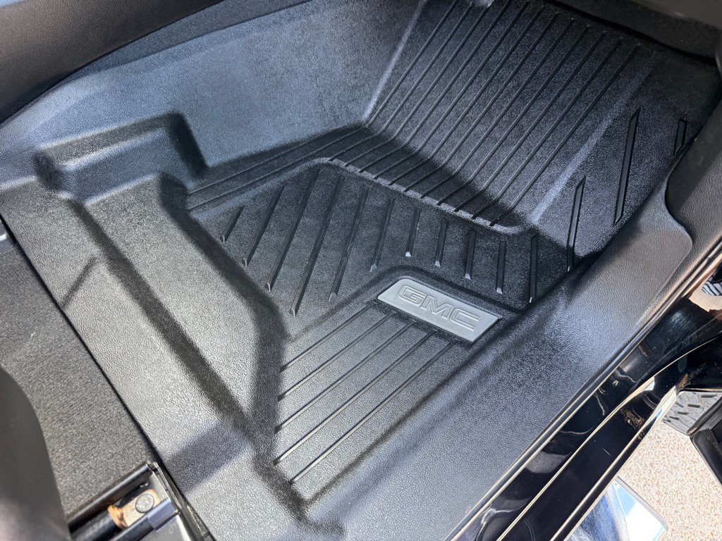 2019 GMC Sierra Image 24