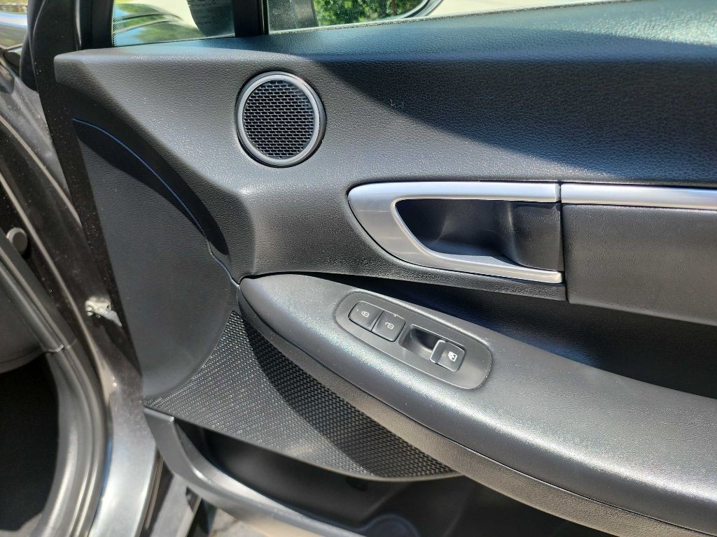 2021 Hyundai Sonata Image 32