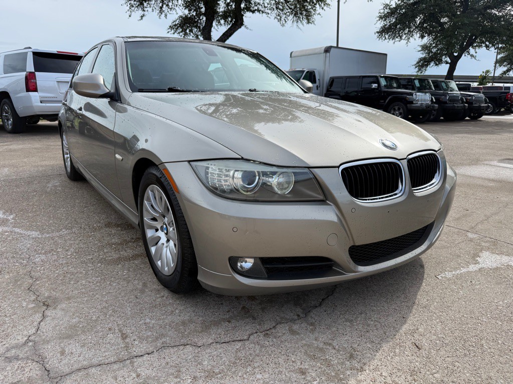2009 BMW 3 Series Image 1