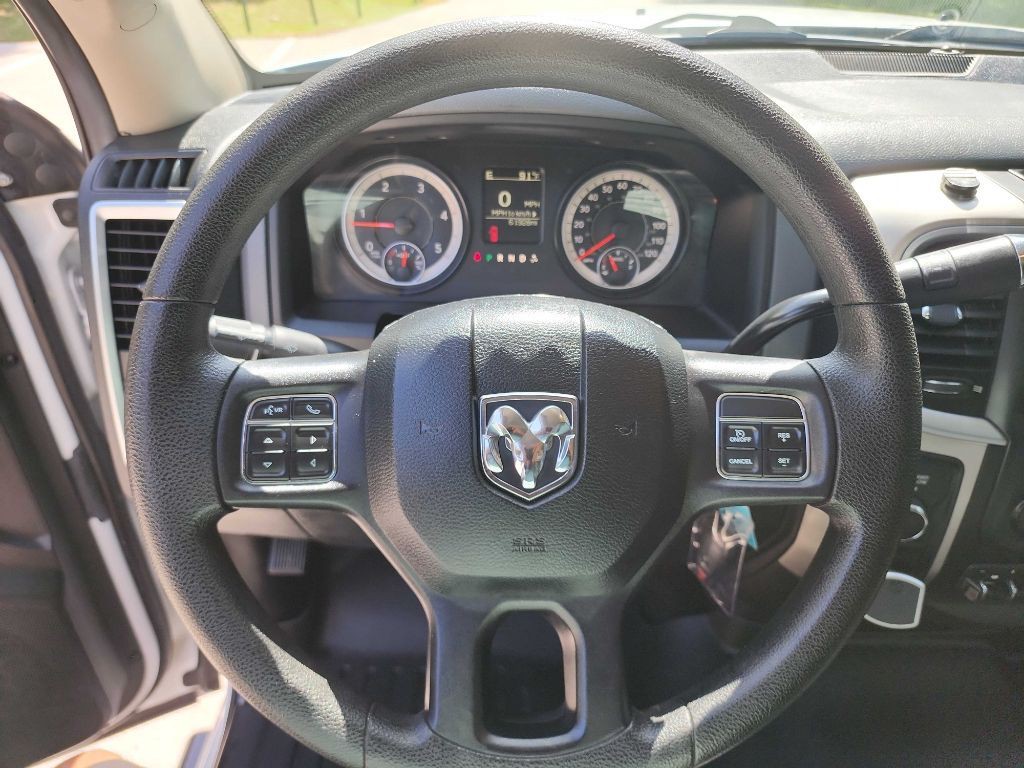 2016 RAM 3500 Image 20