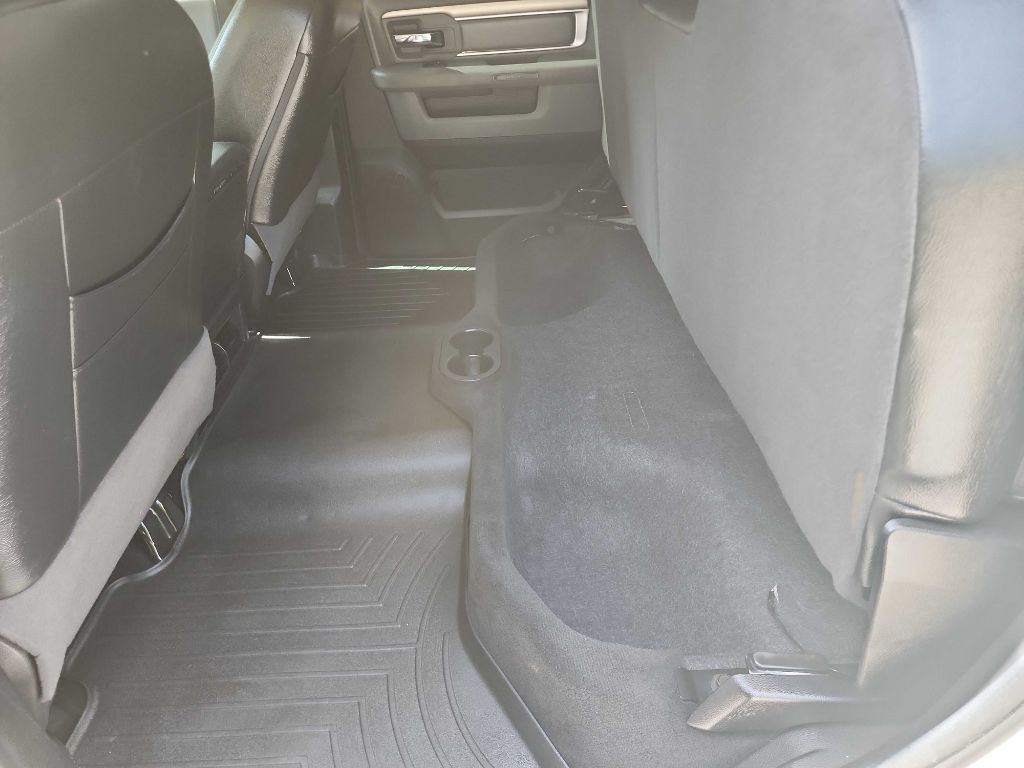 2016 RAM 3500 Image 35